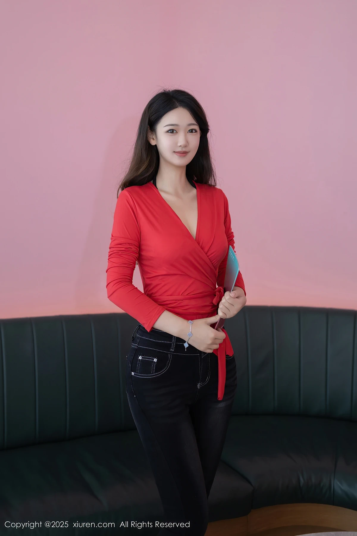 唐安琪_0001.webp