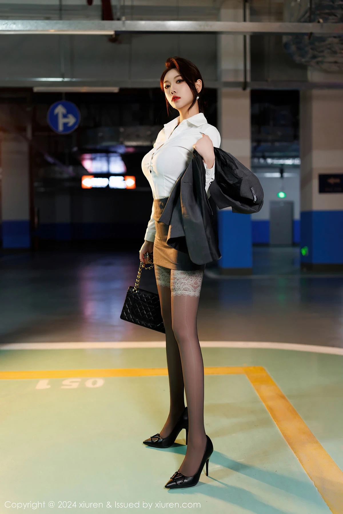 杨晨晨_0004.webp