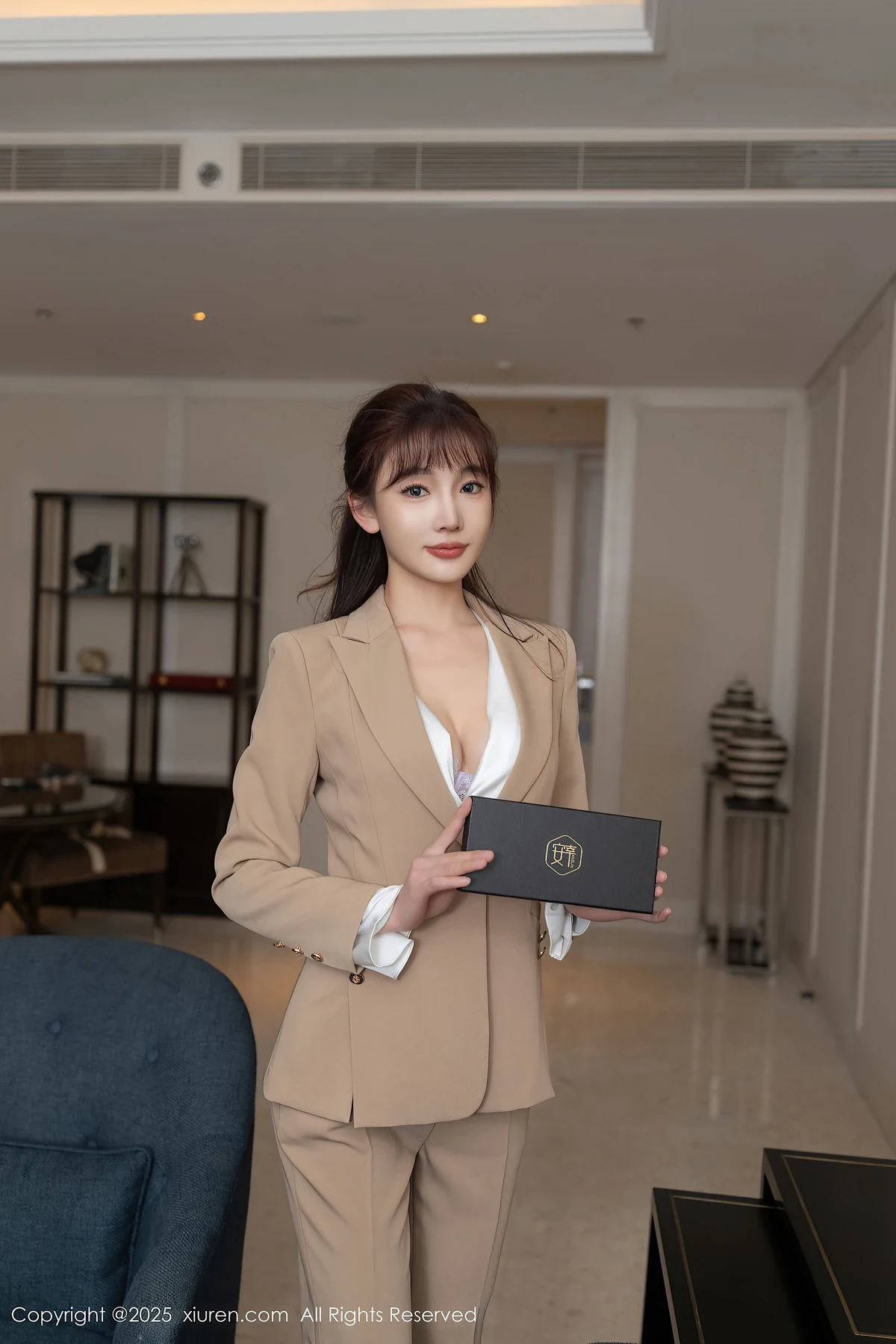 陆萱萱_0002.webp